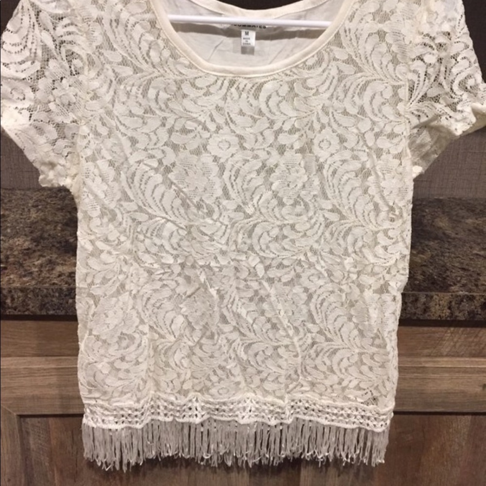Lace fringe shirt